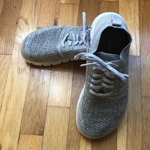 Altra Vali sneaker 8M